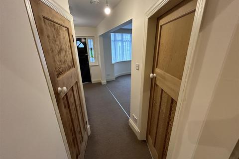 3 bedroom house to rent, Wolverhampton Road, Oldbury