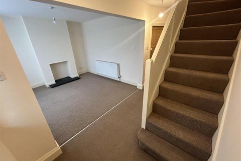 3 bedroom house to rent, Wolverhampton Road, Oldbury