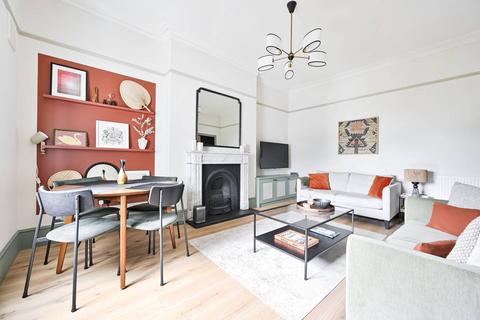Eardley Crescent, Earls Court, London, SW5