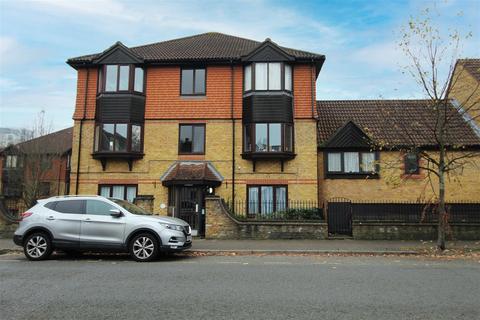 2 bedroom apartment for sale, Lind Road, Sutton