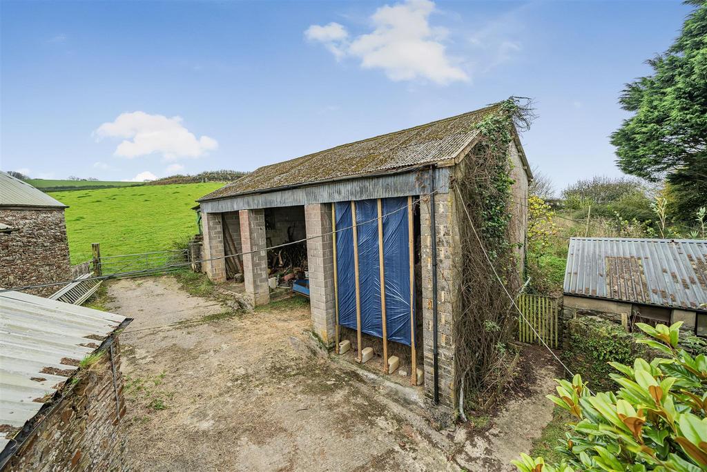 Waterman Outbuilding 2.jpg