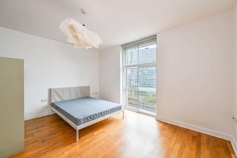 Studio for sale, Burnelli Building, Chelsea Bridge Wharf, Battersea Park, London, SW11