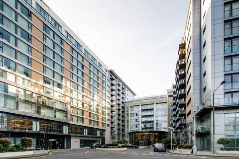 Studio for sale, Burnelli Building, Chelsea Bridge Wharf, Battersea Park, London, SW11