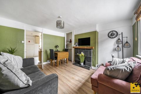 3 bedroom terraced house for sale, The Street, Canterbury CT3