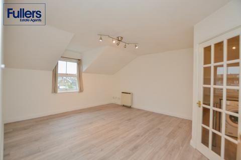 1 bedroom flat to rent, Genotin Road, Enfield EN1