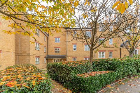 2 bedroom flat for sale, Kirkland Drive, Enfield