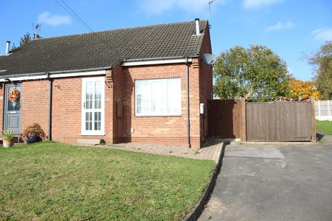 1 bedroom semi-detached bungalow for sale, Elmhurst Avenue, Broadmeadows, South Normanton, Derbyshire. DE55 3NH