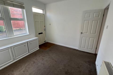 2 bedroom terraced house to rent, Woodville Road, Nottingham