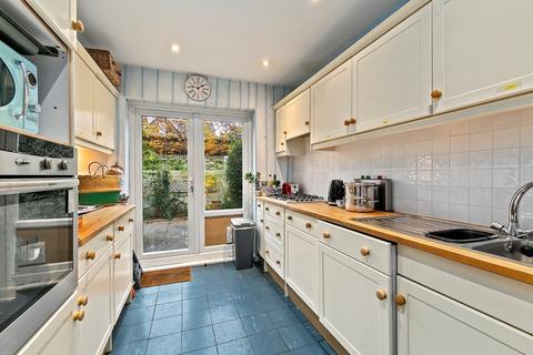 3 bedroom terraced house for sale, Hanover Close, Kew, Richmond, Surrey TW9