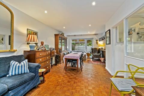 3 bedroom terraced house for sale, Hanover Close, Kew, Richmond, Surrey TW9