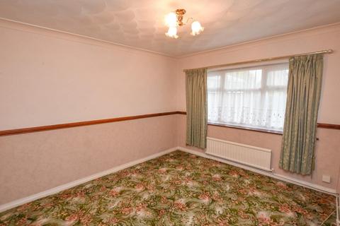 3 bedroom semi-detached house for sale, Cromer Road, Goose Green, Wigan, WN3 6RH