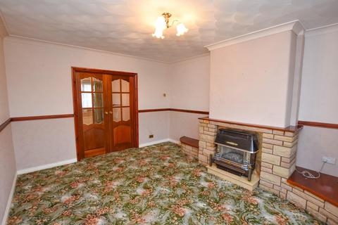 3 bedroom semi-detached house for sale, Cromer Road, Goose Green, Wigan, WN3 6RH