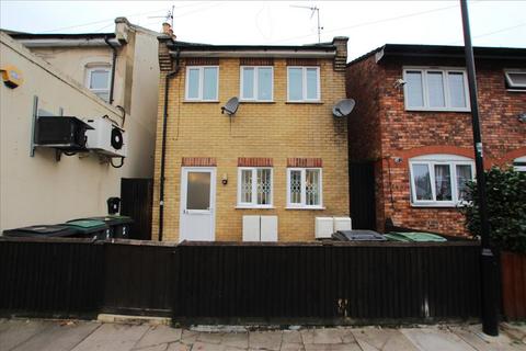 2 bedroom flat to rent, Moorefield Road, Tottenham, London, N17