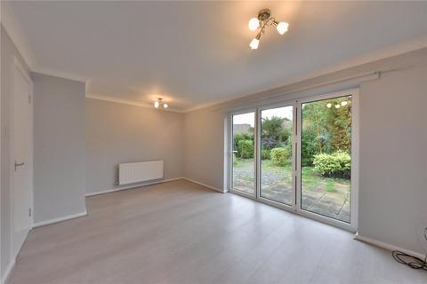 2 bedroom bungalow for sale, Grosvenor House Court, Mildenhall, Bury St. Edmunds, Suffolk, IP28