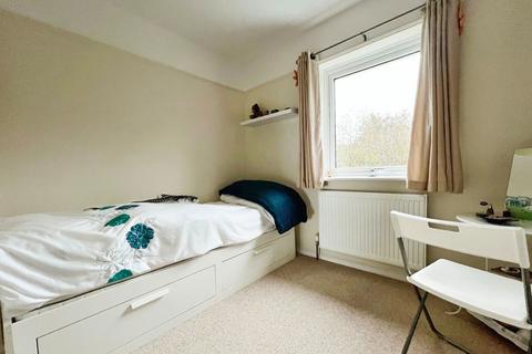 28 Rudmore Park, Bath, BA1 3JA