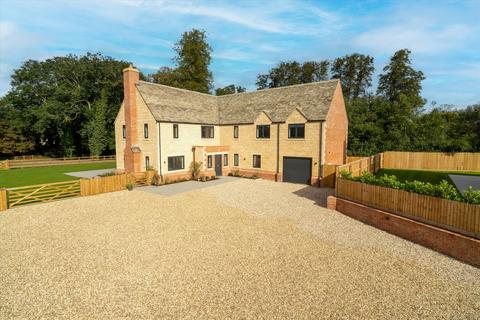 5 bedroom detached house for sale, Toddington, Cheltenham, Gloucestershire, GL54