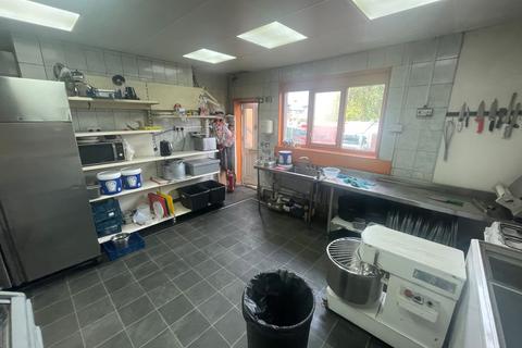 Takeaway to rent, Victoria Road, Darlington DL1