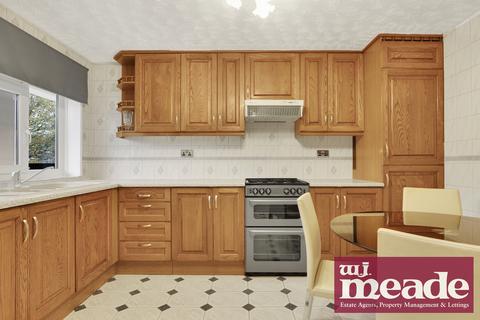 2 bedroom flat to rent, Lawrence Close, Bow, E3