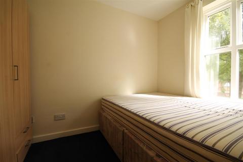 2 bedroom apartment to rent, The Chare, City Centre