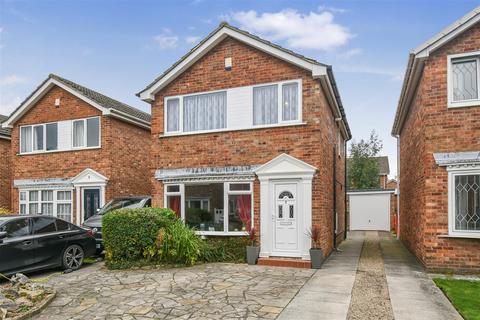 3 bedroom detached house for sale, Bilsdale Close, Rawcliffe