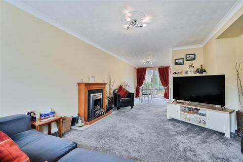 3 bedroom detached house for sale, Bilsdale Close, Rawcliffe