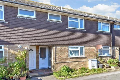 1 bedroom flat for sale, Cavell Avenue, Peacehaven, East Sussex