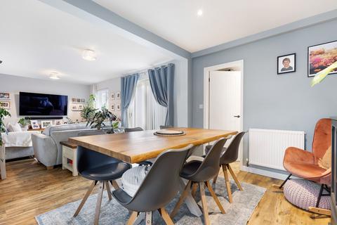26 Evans Road, Willesborough, Ashford, TN24 0UN