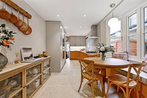 32 Temple Road, Windsor, SL4 1HW