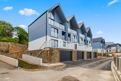 4 bedroom townhouse for sale, Baylys Road, Plymouth PL9