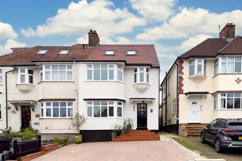 6 bedroom semi-detached house to rent, Addington Drive, London