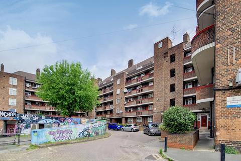 Falmouth Road, Elephant and Castle, London, SE1