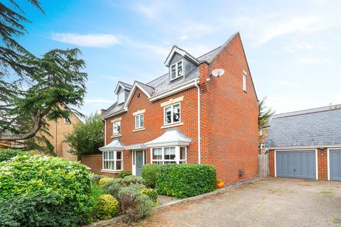 5 bedroom detached house for sale, Pinewood Place, Bexley, DA2