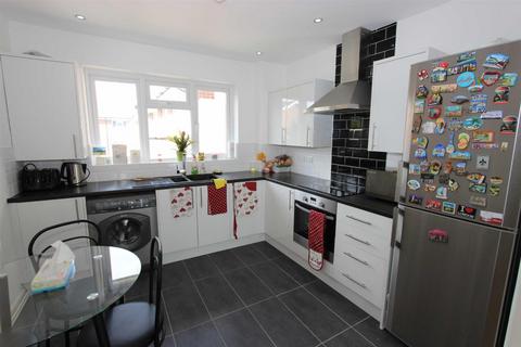 1 bedroom flat to rent, Springbank, Winchmore Hill, N21