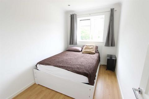 1 bedroom flat to rent, Springbank, Winchmore Hill, N21