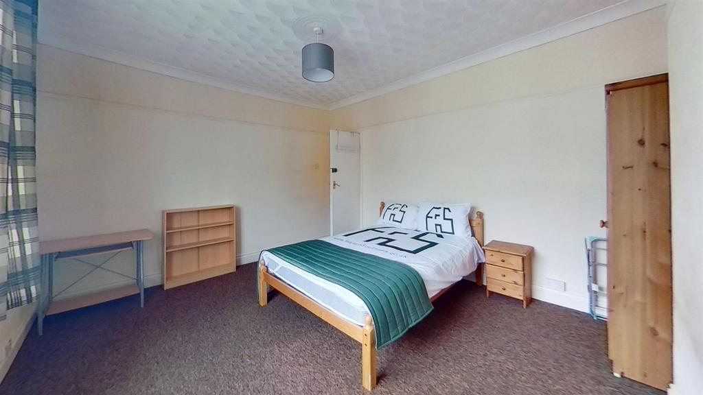 16a-Baileys-Road-Bedroom.jpg