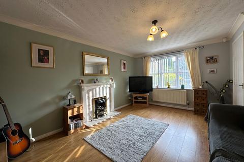 3 bedroom semi-detached house for sale, North Way, Hyde, SK14 1RU