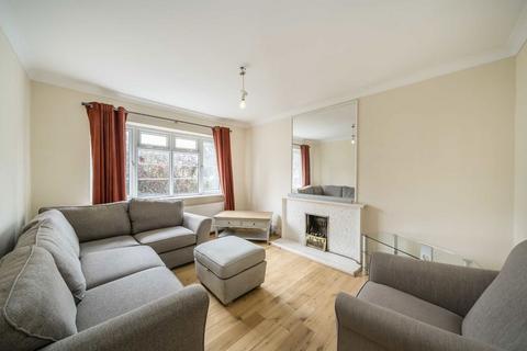 3 bedroom flat to rent, Pitshanger Lane, London W5