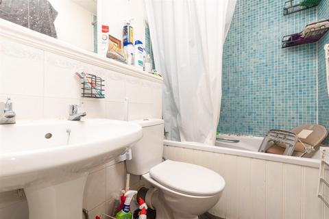 1 bedroom ground floor flat for sale, St. Edmund's Road, Dartford, Kent