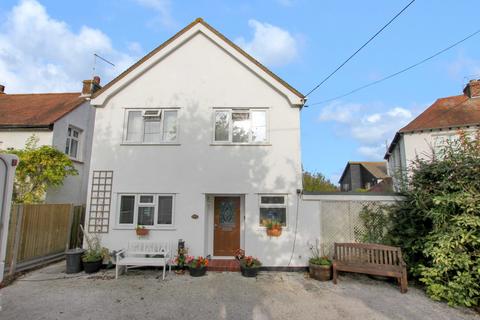 4 bedroom detached house for sale, Littlestone Road, New Romney TN28