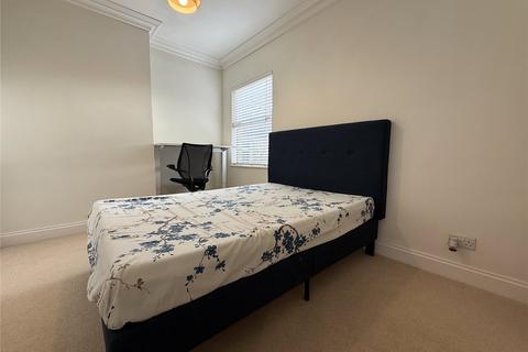 2 bedroom apartment to rent, South View Road, London, N8