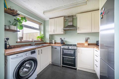 3 bedroom terraced house for sale, Arran Close, Oakley, Basingstoke, RG23 7LG