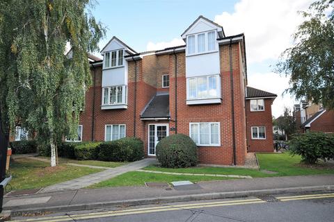 1 bedroom apartment to rent, Holm Oak Park, Hagden Lane, Watford WD18