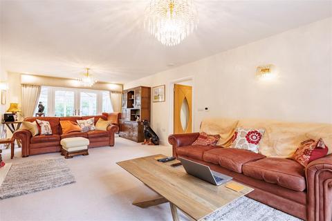 45 Church Hill, Epping, CM16 4RA