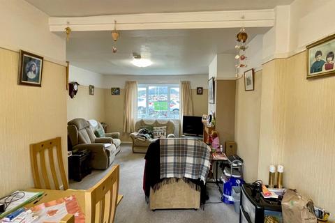 3 bedroom terraced house for sale, Maesdu Road, Llandudno