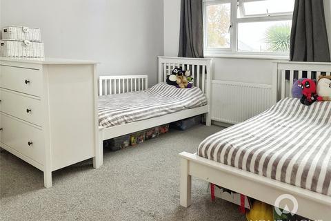 59 Haynes Road, Northfleet, Gravesend, DA11 7HZ