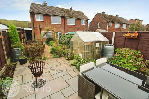 2 bedroom semi-detached house for sale, Birch Crescent, Newhey, OL16