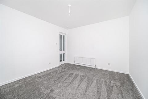 1 bedroom flat for sale, 40 Kirklands, Dunfermline, KY12 7HP