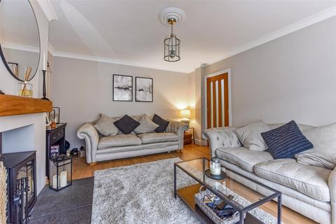 3 bedroom semi-detached house for sale, Ferndale Estate, Waterlooville