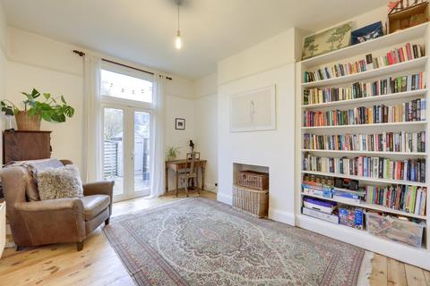 4 bedroom end of terrace house for sale, Hafton Road, Catford, London, SE6