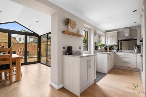 34 Castle Nurseries, Chipping Campden, GL55 6JT